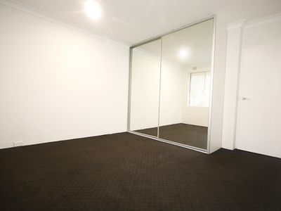 6 / 23 Phillip Street, Roselands