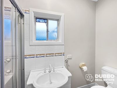 15 Johns Avenue, Dubbo