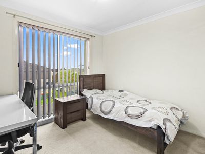 153 Doonside Crescent, Woodcroft