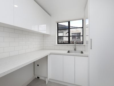 94 Raleigh Road, Maribyrnong