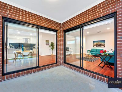 32 Peninsula Crescent, Craigieburn