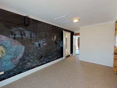 2 Furlong Street, Dubbo