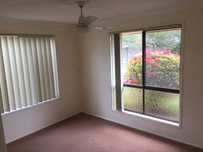 5 Jasmine Court, Centenary Heights