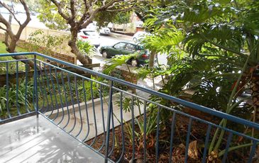 1 / 6 Carr Street, Coogee
