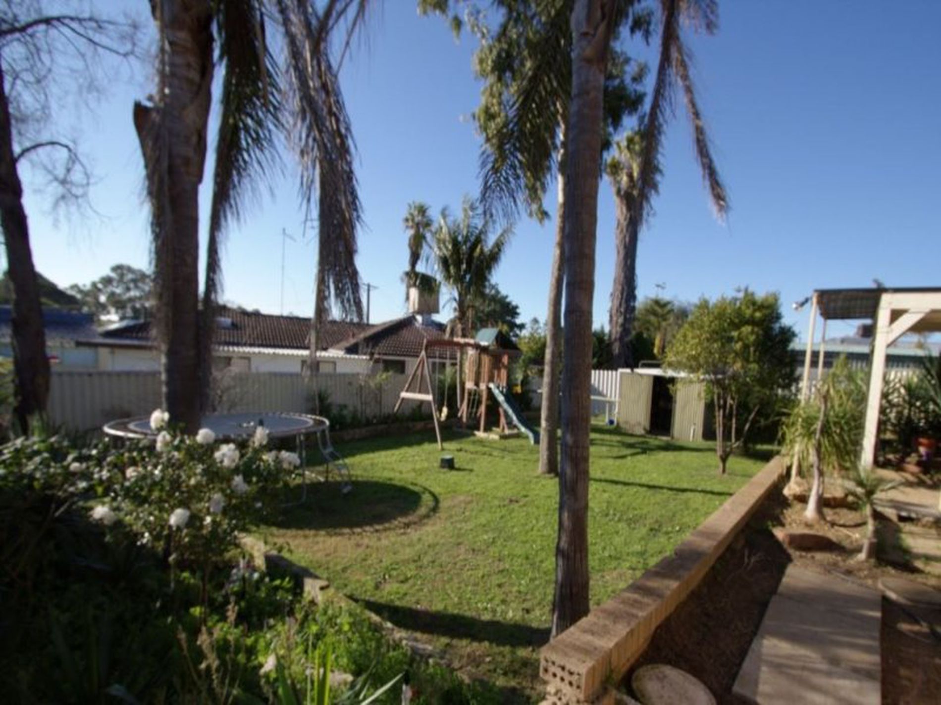 18 Moorpark Avenue, Yanchep