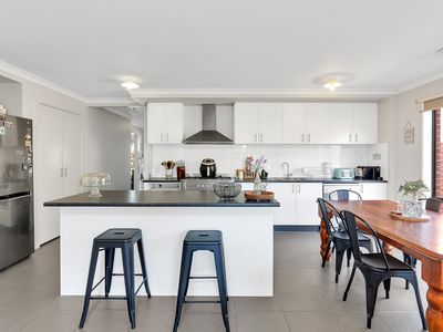 20 Embleton Chase, Weir Views