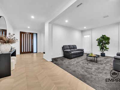 45 Stonefox Circuit, Clyde North