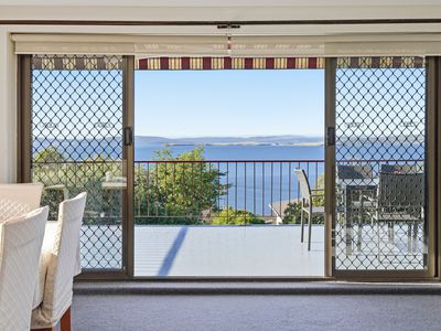 6 Baringa Road, Taroona