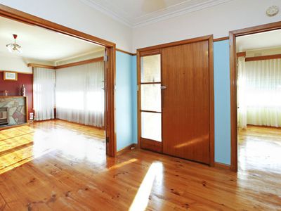 30 Hill Street, Belmont