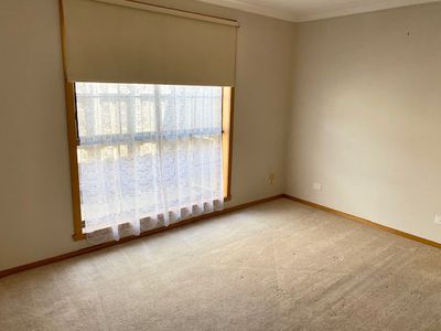2 / 3 Patterson Avenue, Hoppers Crossing