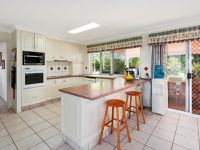 38 Debussy, Mount Ommaney