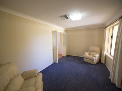 2 Cedar Court, Dubbo