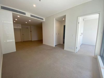 1005 / 150 Pacific HWY, North Sydney