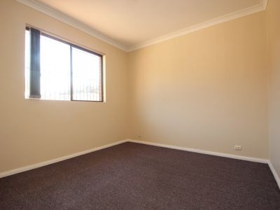 2 / 21 Railway St, Banksia