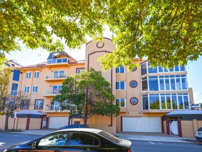 2 / 28 Nile Street, East Perth