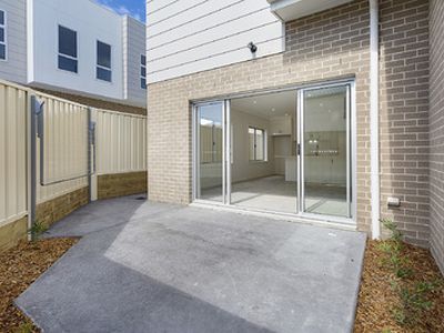 1 / 28 Lord Howe Avenue, Shell Cove