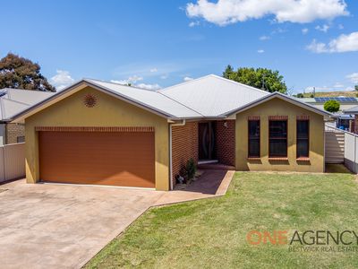 12A Lane Street, Blayney