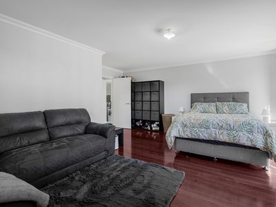 1 Coalseam Street, Ellenbrook