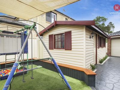 16 Wainewright Avenue, West Hoxton