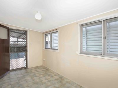 123 Newnham Road, Mount Gravatt East