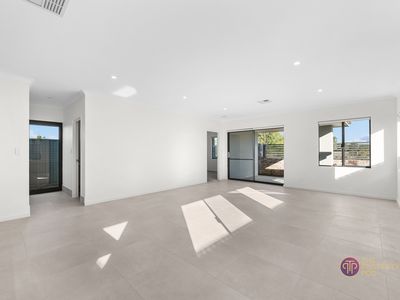 9 / 90 Percheron Circuit, Forrestdale