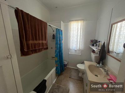 106 Walter Road, Kingaroy