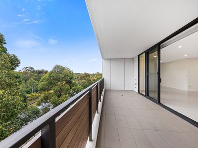 7 / 97 Caddies Boulevard, Rouse Hill