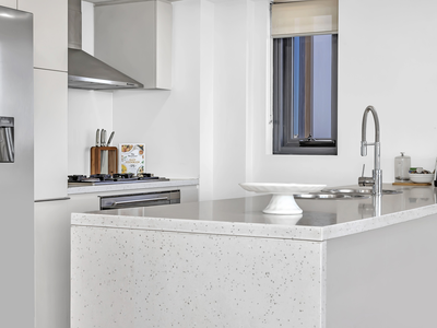 1701 / 10 Balfours Way, Adelaide