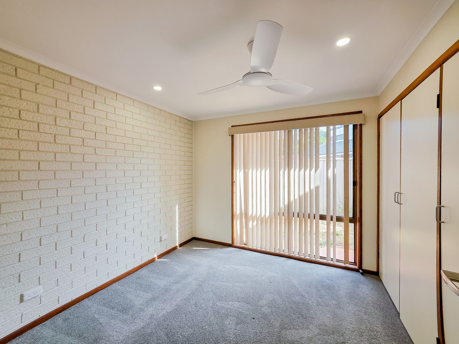 5 / 1 Drinnan Close, Surf Beach