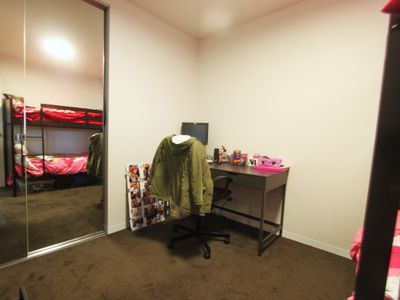 909B / 8 Grosvenor Street, Abbotsford