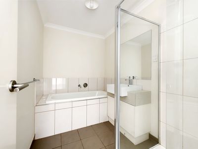 55 Claire Way, Tarneit