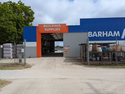 Mitre 10 / Petstock Barham & Cohuna