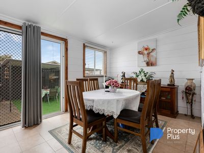 10 ARMSTRONG STREET, Charlton