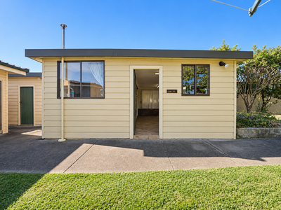 8 Kathryn Place, Lalor Park
