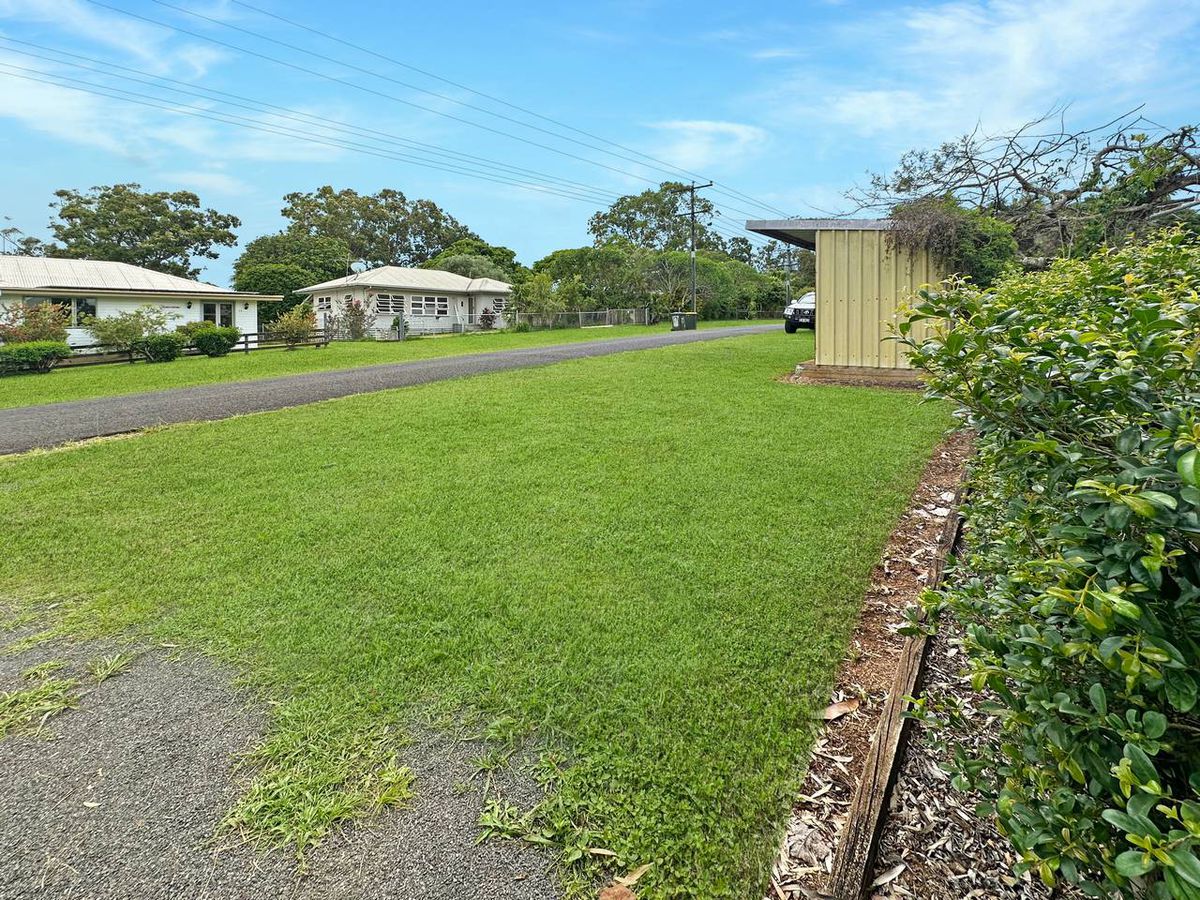 18 Church Street, Tinaroo