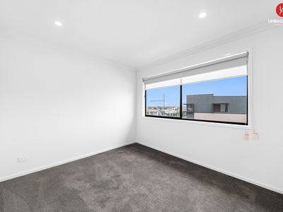 153 South Circuit, Oran Park