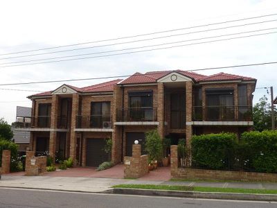 24 Henry Lawson Dr, Peakhurst