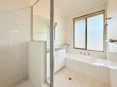 4 / 5-7 Helm Street, Mount Pleasant