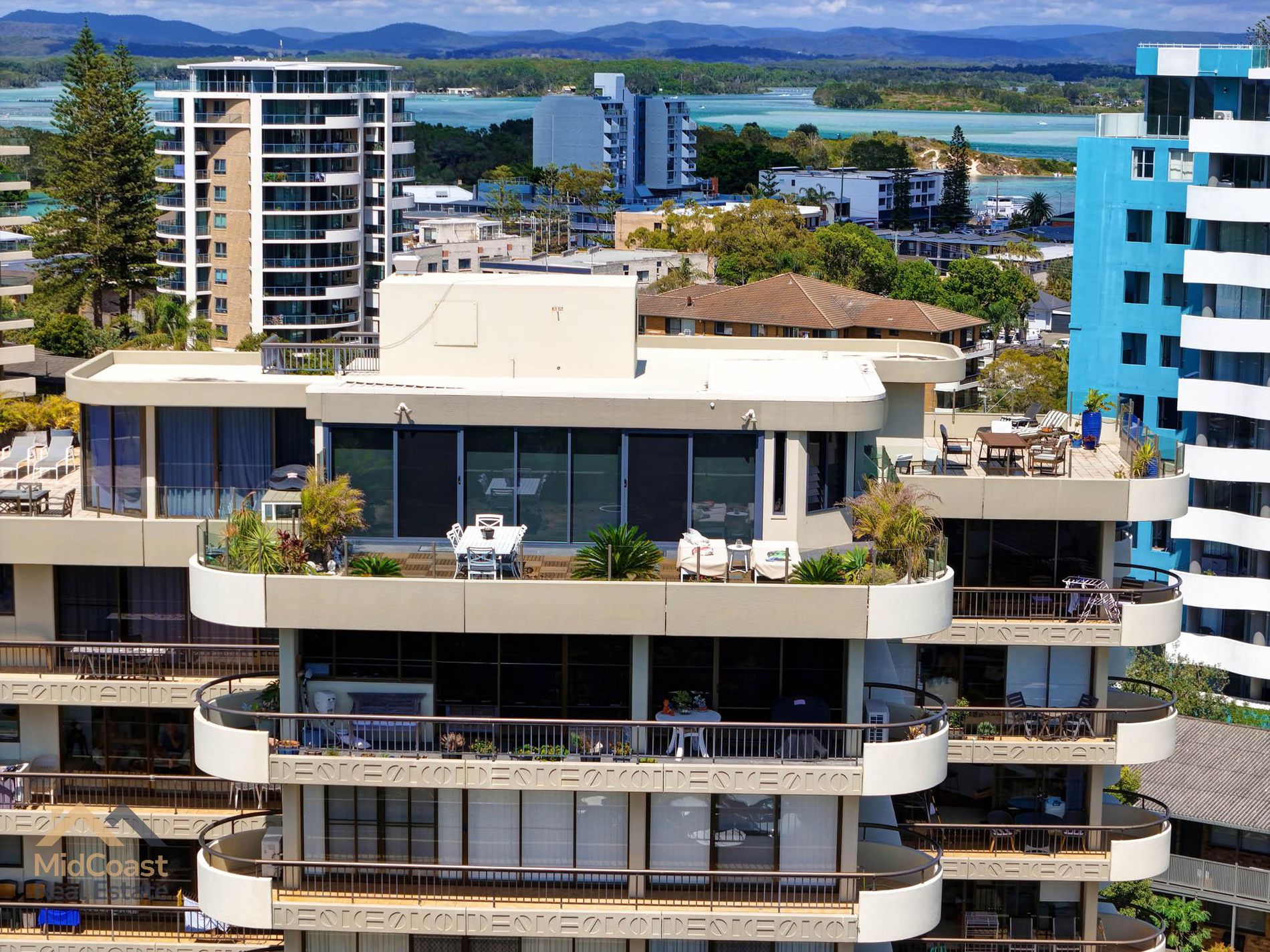 702 / 45 Head Street, Forster