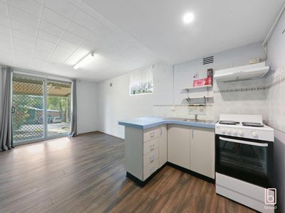 37b Noorong Avenue, Forresters Beach