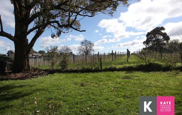 8 Grant Court, Beaconsfield Upper