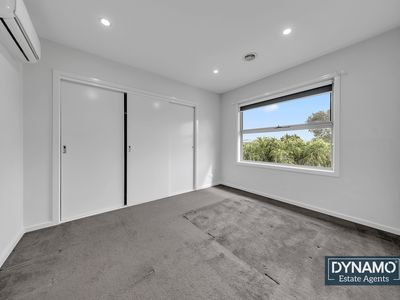2 / 6 Dunn street, Broadmeadows