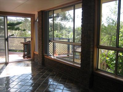 2 Gellatly Ave, Figtree