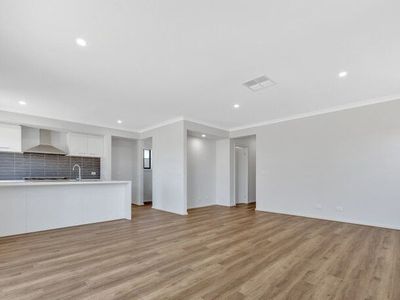 26 Cyad Way, Manor Lakes