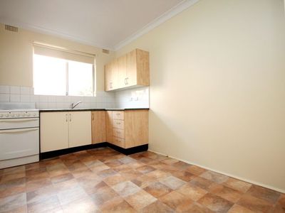 2 / 16 Mccourt Street, Wiley Park