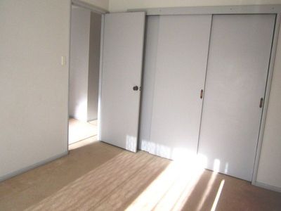 8 / 5 Commerce Drive, Warilla