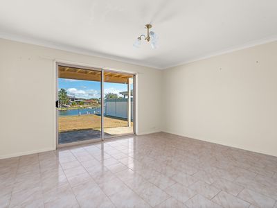 13 Whimbrel Drive, Sussex Inlet