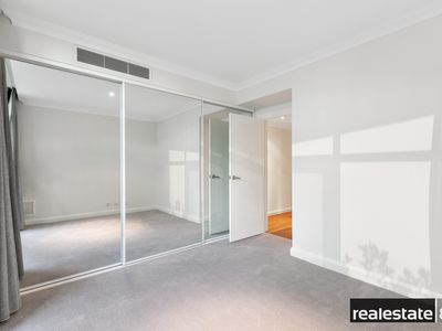 33 / 20 Royal Street, East Perth