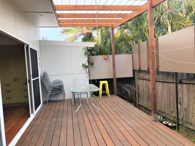 2 / 1A Surf Street, Emerald Beach