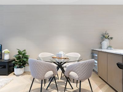 302 / 130 Elizabeth Street, Sydney